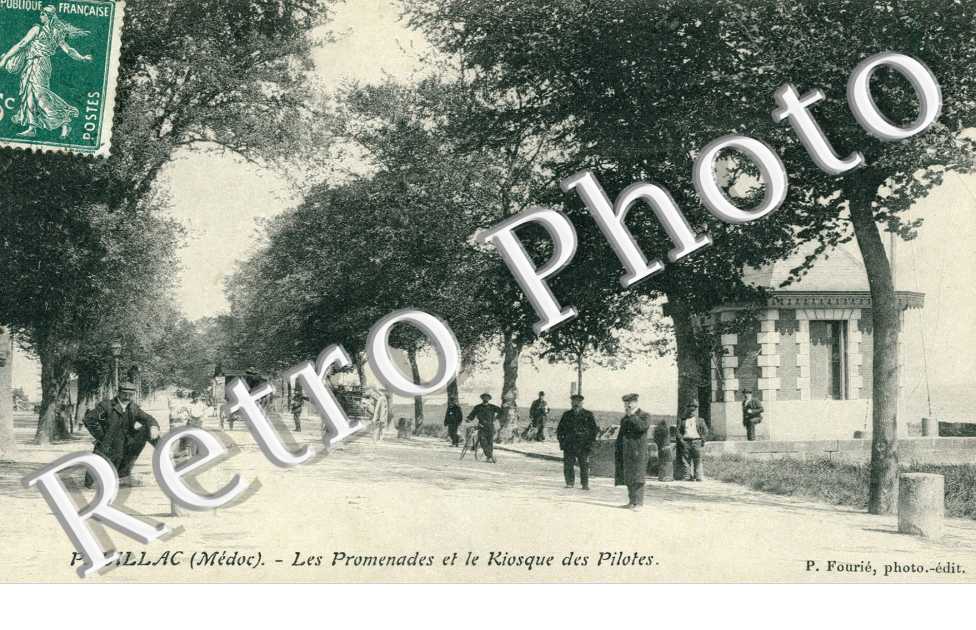 Les Promenades et le Kiosque des Pilotes