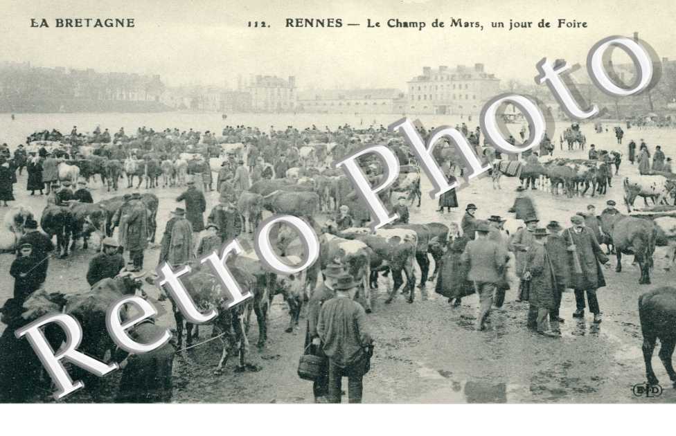 Le Champ de Mars un jour de foire