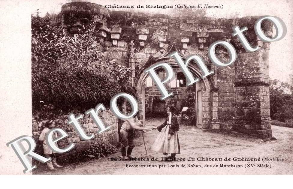 Restes de l'Entree du Chateau