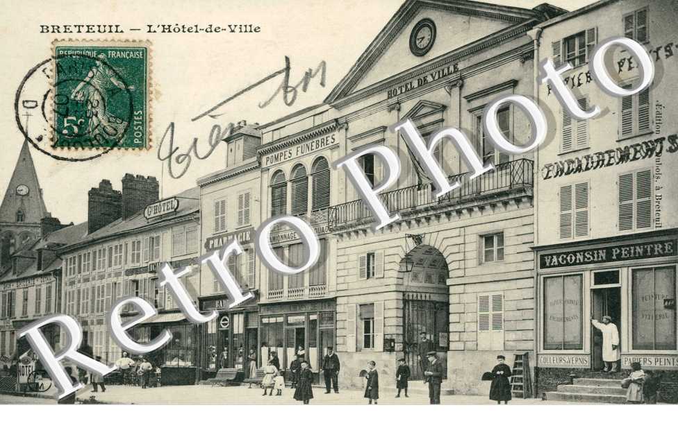 L'Hotel de Ville