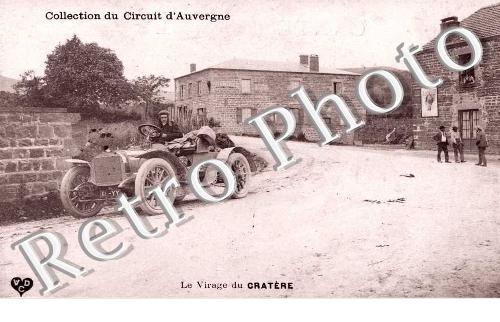 Circuit d'Auvergne Le virage du Cratere