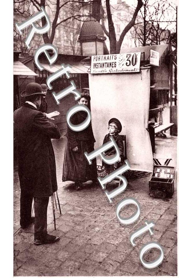 Scenes parisiennes Le photographe
