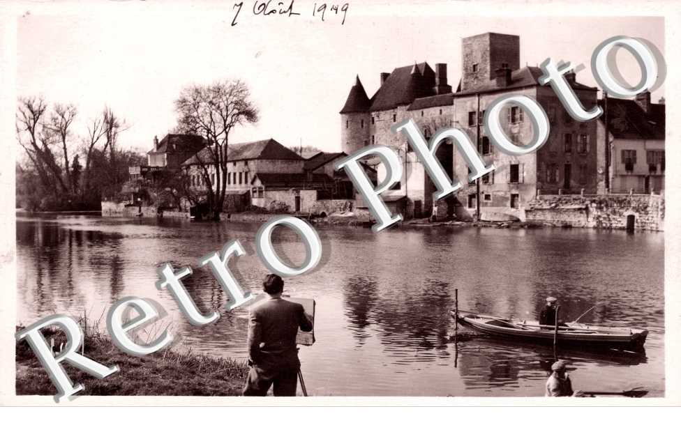 les rives du Loing et le chateau