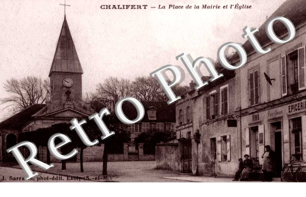 la Place de la mairie et l'eglise