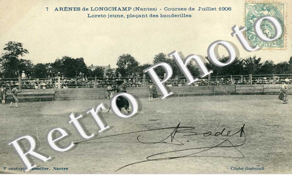 Arenes de Longchamp Courses de juillet 1906 Loreto jeune placant des banderilles