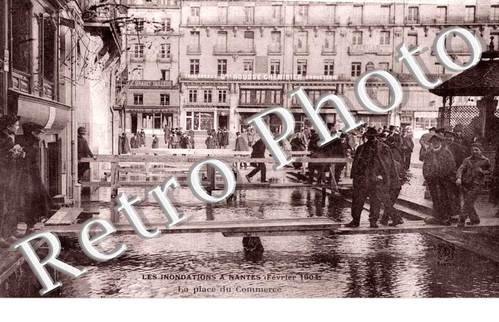 la Place du Commerce Inondations 1904