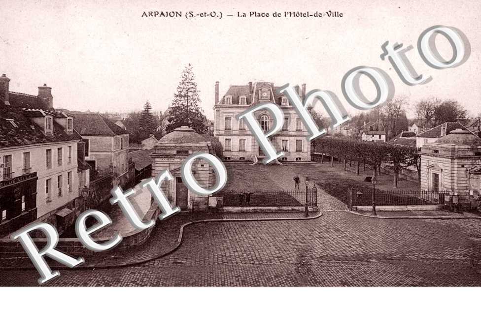 la place de l'Hotel de Ville