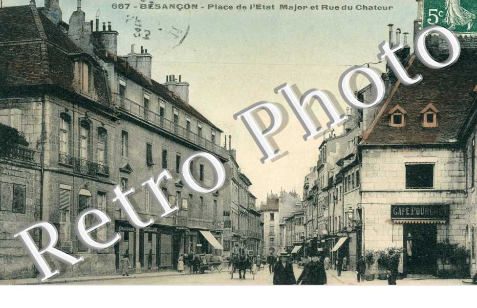 Place de l'etat Major et rue du Chateur