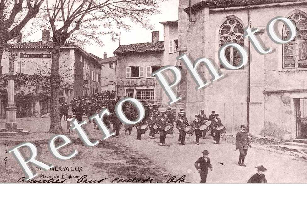 PLACE DE L'EGLISE