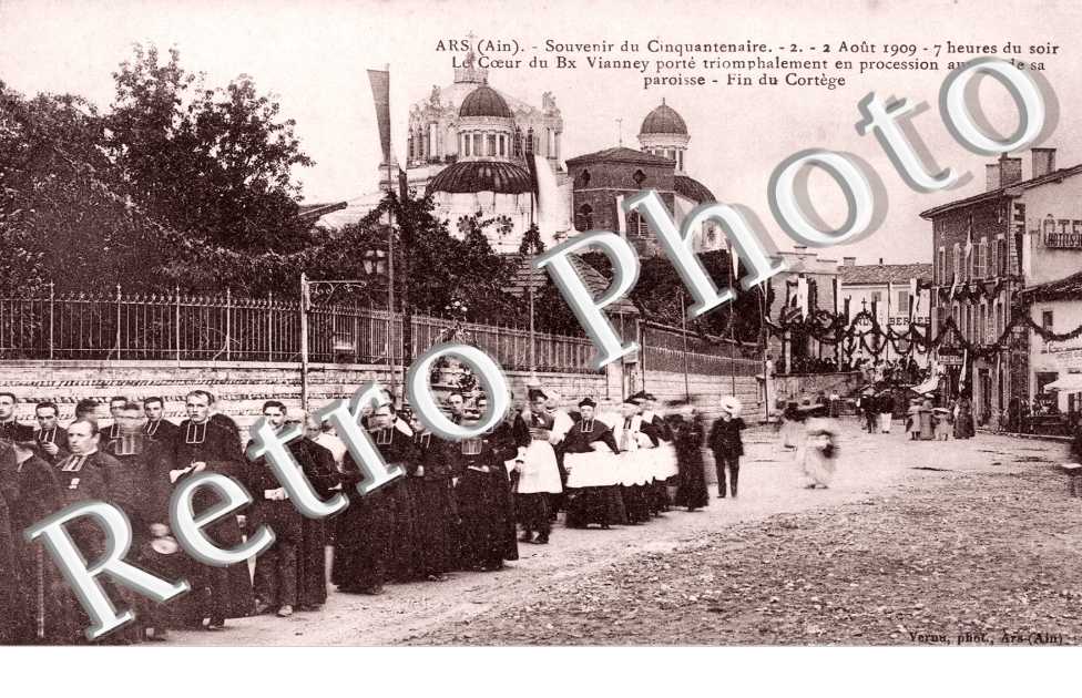 Procession du Coeur du Bx Vianney pour le Cinquantenaire