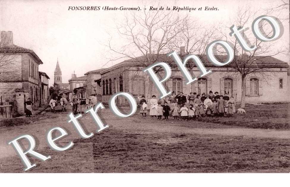 rue de la Republique et ecoles