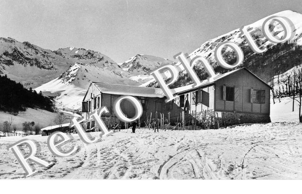 Les Agudes Chalets Jeunesse au plein air