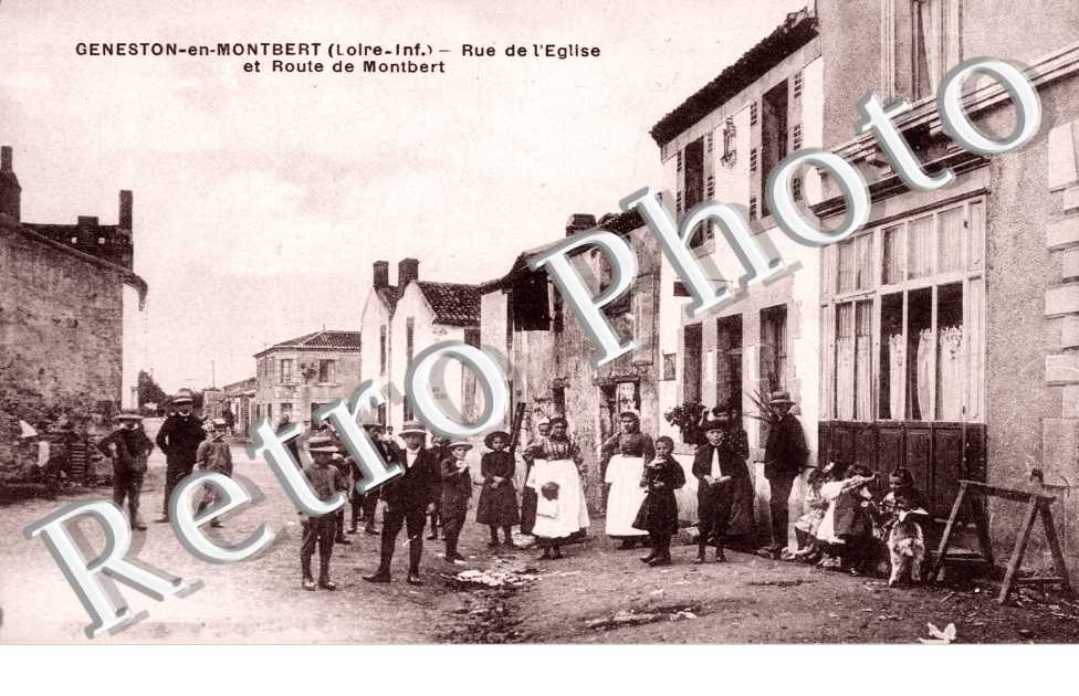 rue de l'eglise et route de Montbert