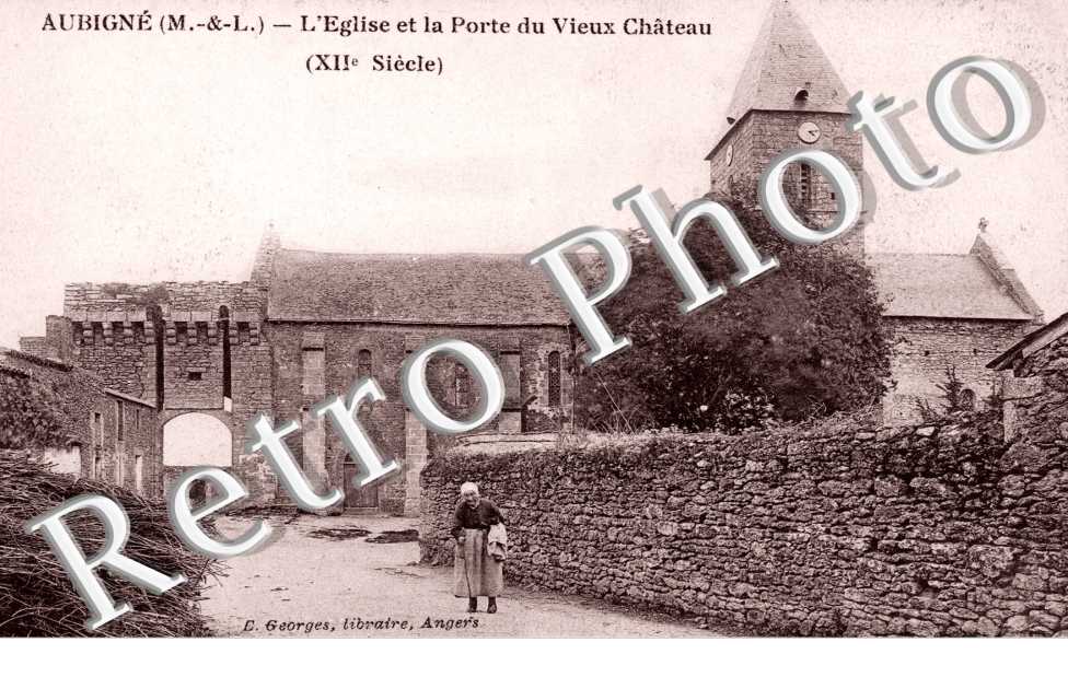 l'Eglise et la Porte du Vieux Chateau