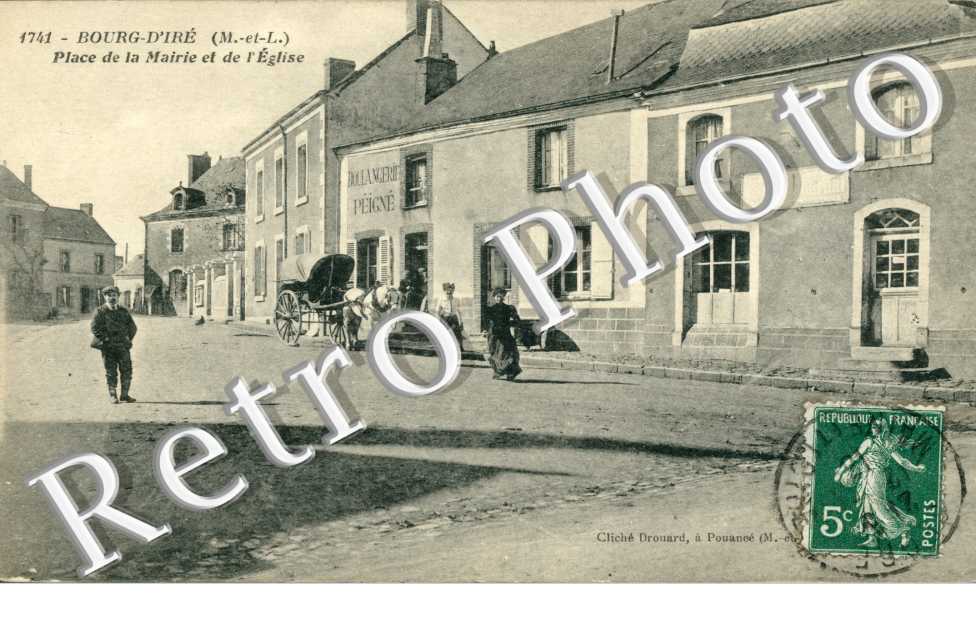 Place de la Mairie et de l'Eglise
