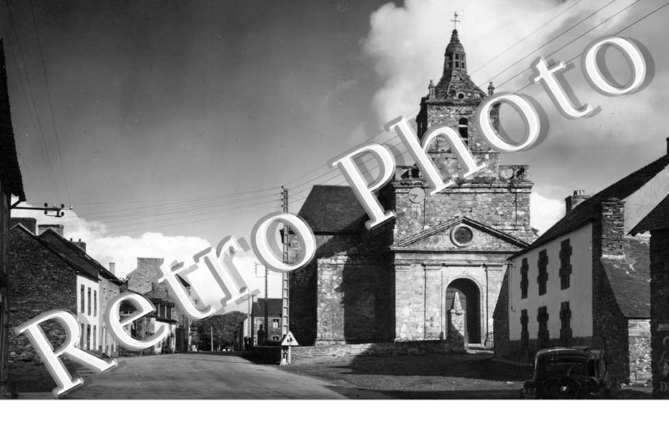 entree du bourg et l'eglise