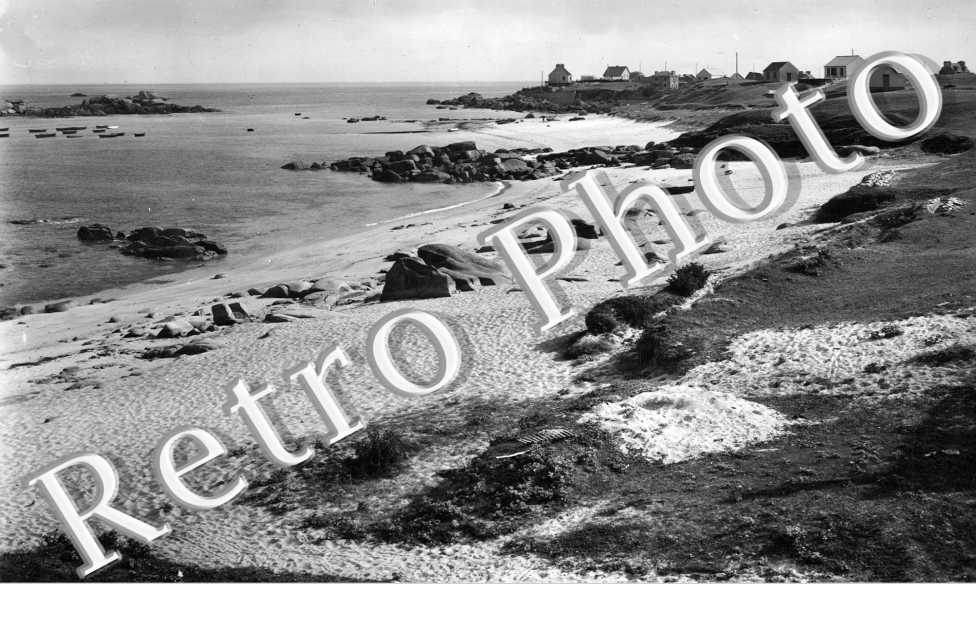 Porz-Guen, jolie plage de sable fin a proximite du petit port