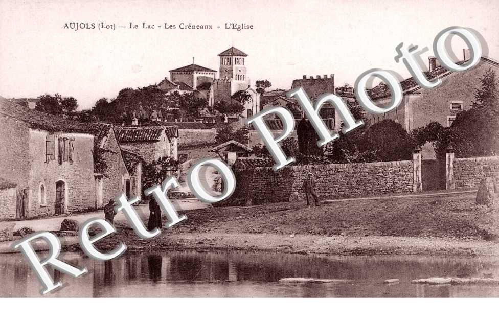 le Lac Les Creneaux l'eglise