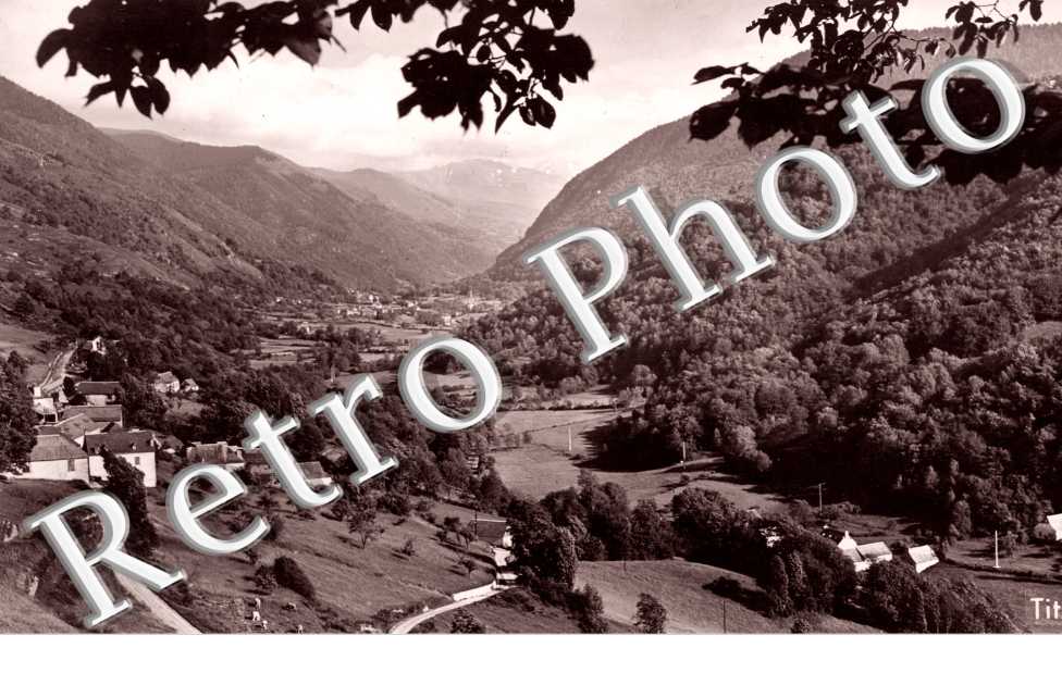 vue generale au fond Borderes-Louron