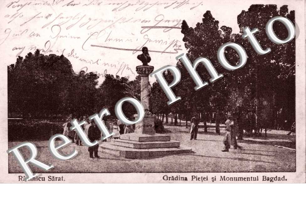Ramnicu Sarat - Gradina Pieti si monumentul Bagdad