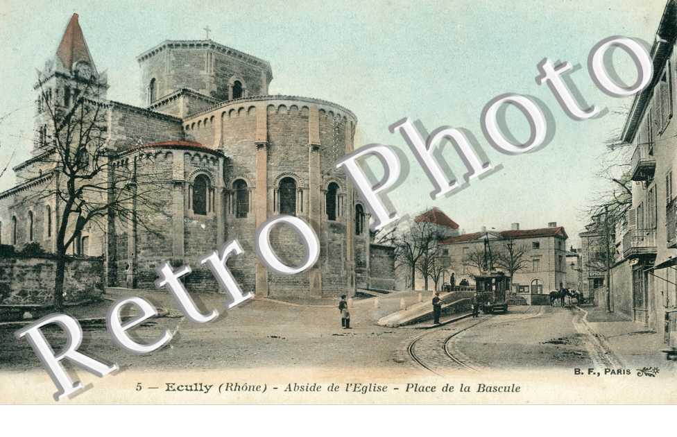 Place de la Bascule Abside de l'eglise
