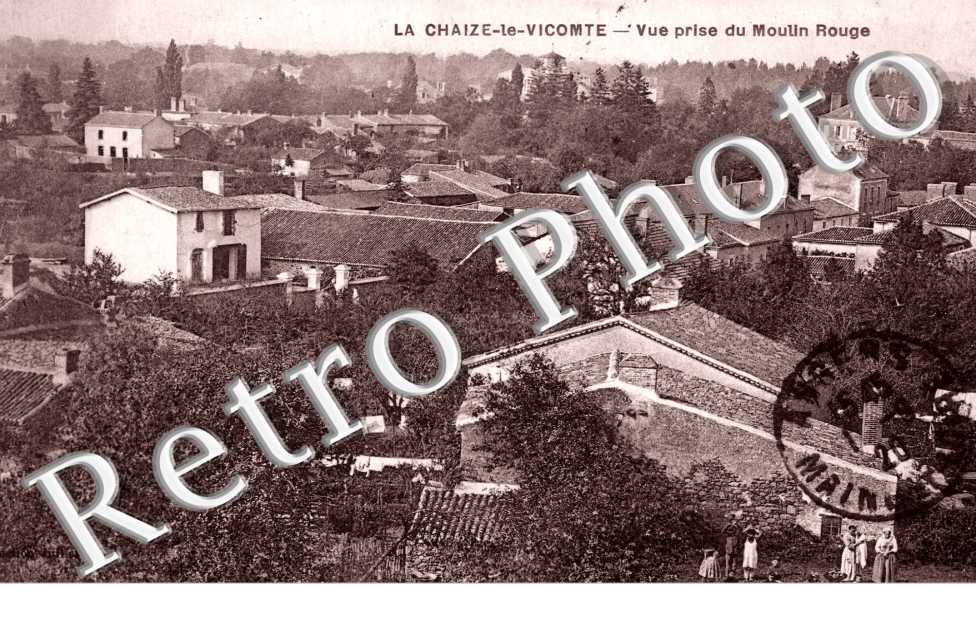 vue prise du Moulin Rouge