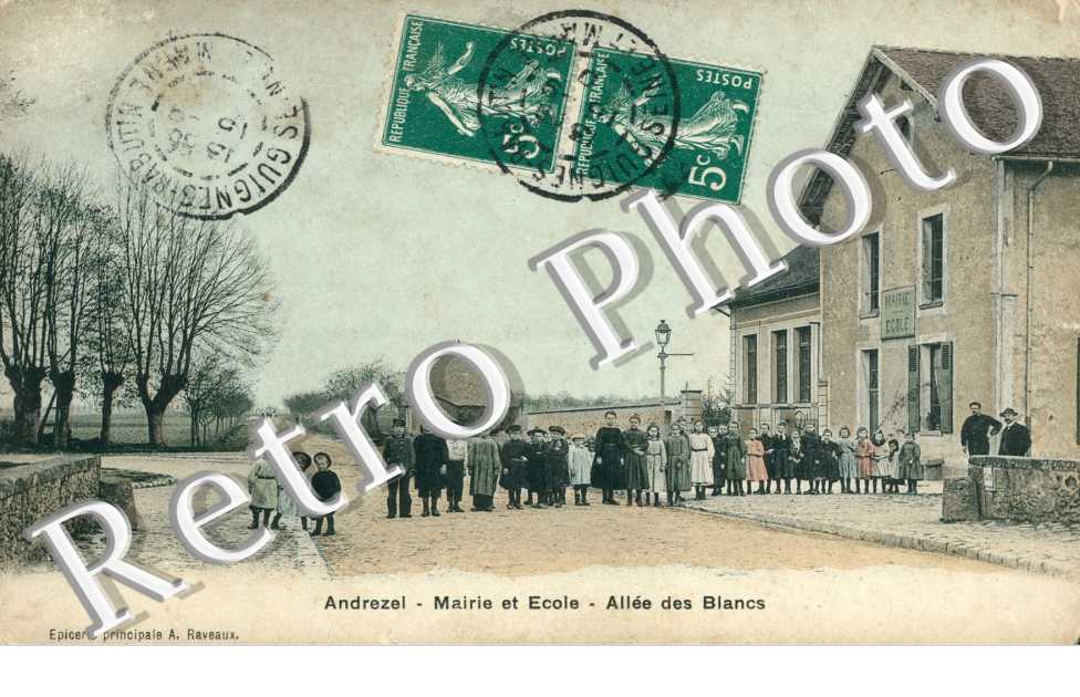 Mairie et ecole Allee des Blancs