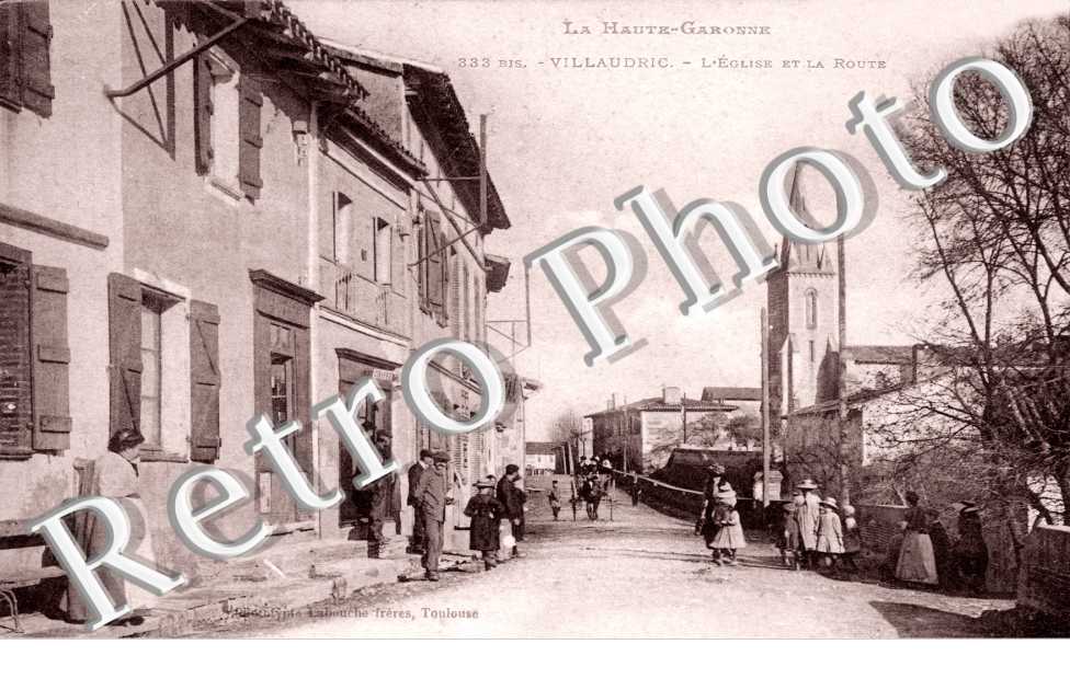 l'eglise et la route