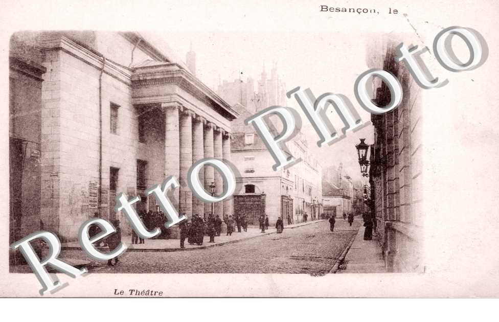 Le Theatre