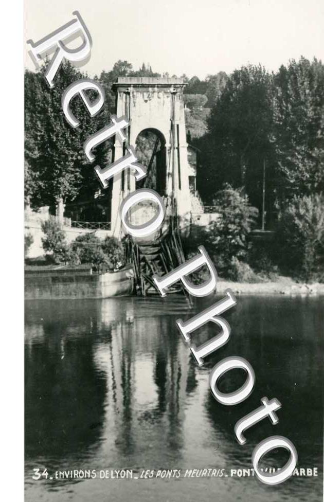 Les Pont Meurtris - Pont l'Ile Barbe