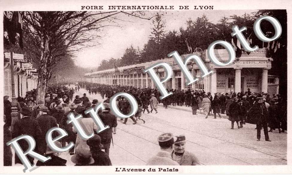 Foire Internationale de Lyon - l'Avenue du Palais