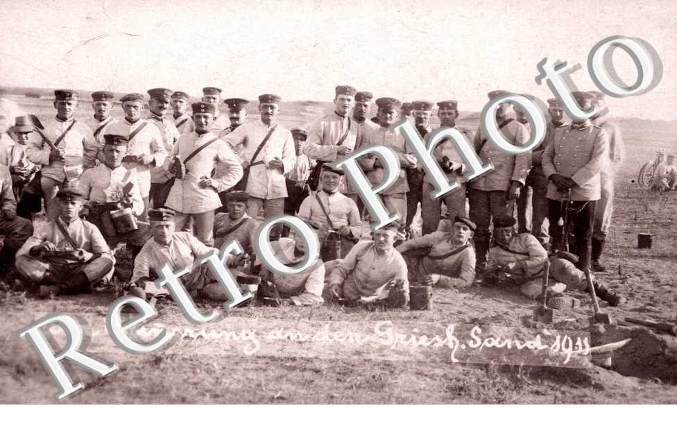 Un Groupe de Militaires