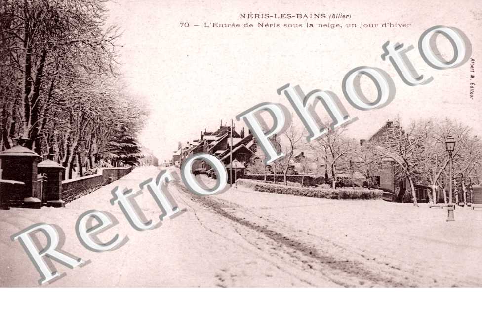 L'Entree du Village sous la neige
