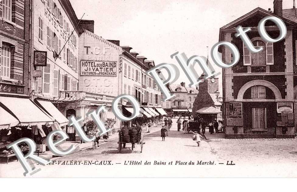 l'Hotel des Bains et Place du Marche