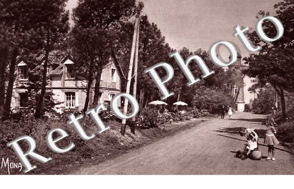 le Phare et la Pointe d'Ailly, Vus du Salon de The Hurpin