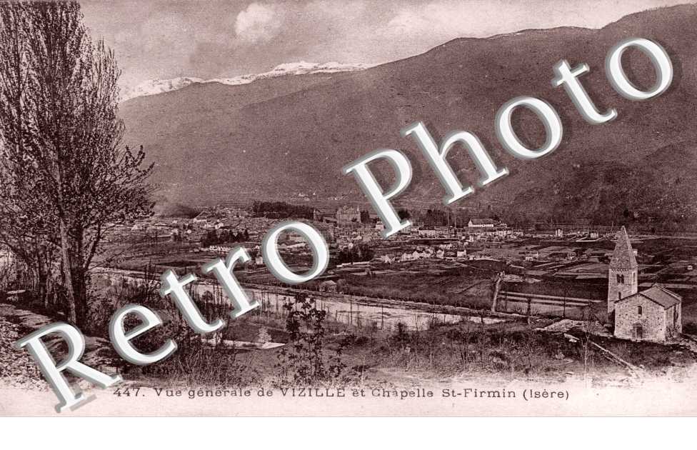 Vue generale de Vizille et Chapelle Saint-Firmin