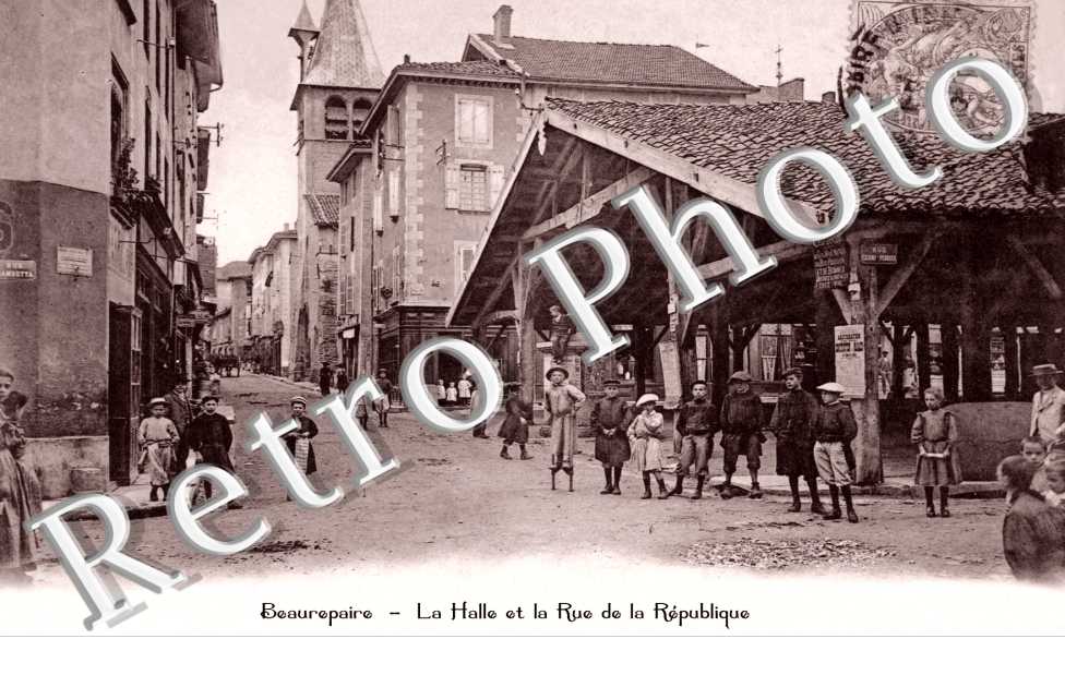 la halle et la rue de la republique
