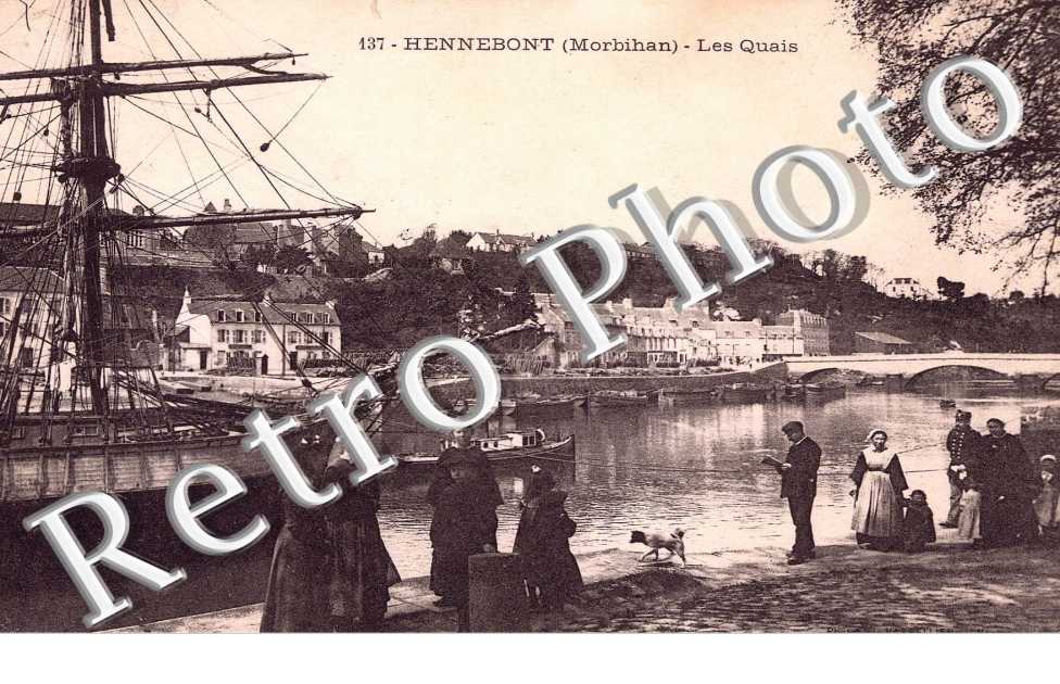 LES QUAIS