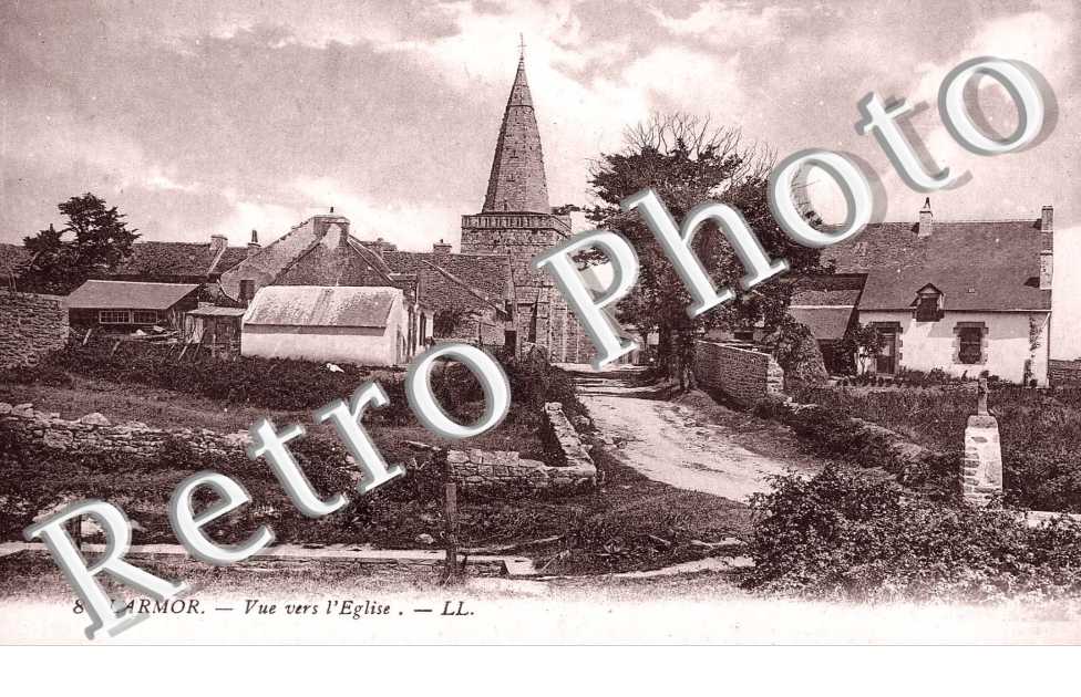 VUE VERS L'EGLISE