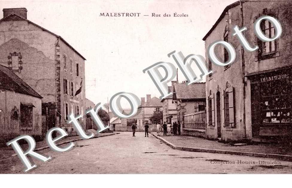 Rue des Ecoles
