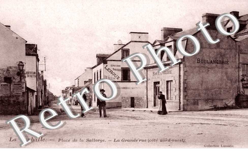 place de la Sallorge- la grand'rue (cote nord ouest)