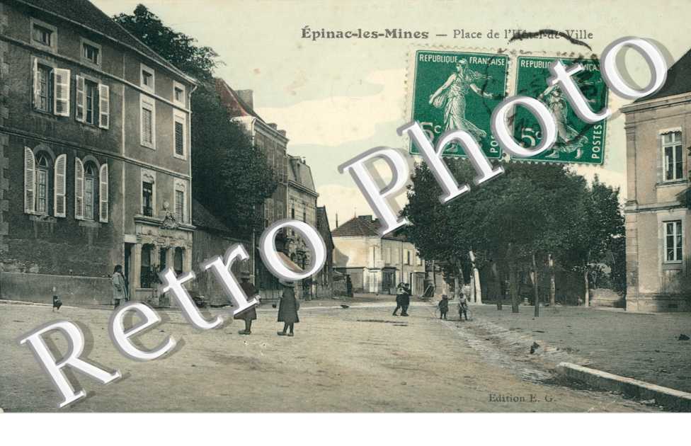 Place de l'hotel de ville (couleur)