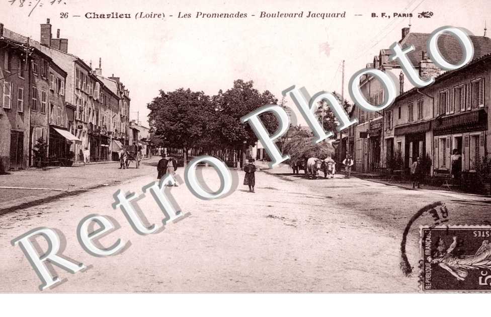 Les Promenades, Boulevard Jacquard