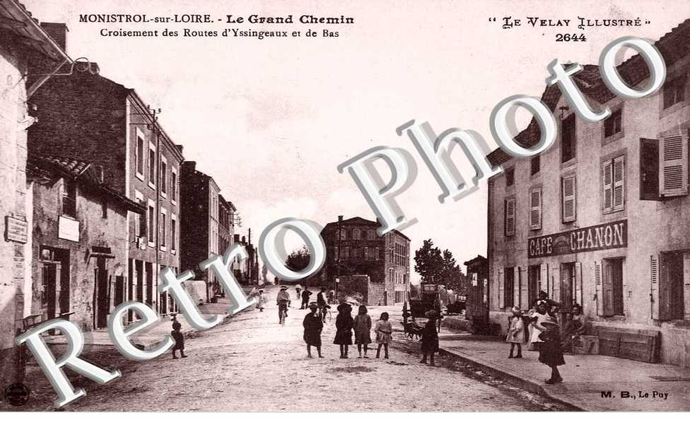 le grand chemin, croisement des routes d'Yssingeaux et de bas