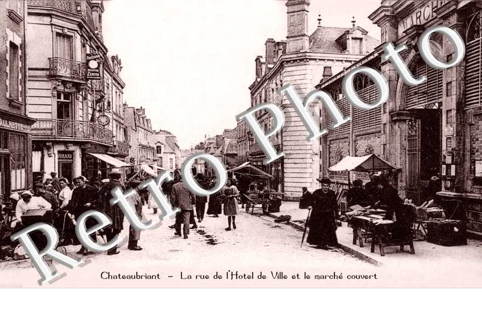 rue de l'hotel de ville et le marche couvert