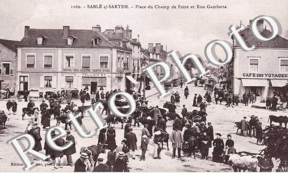 Place du champ de foire et rue Gambetta