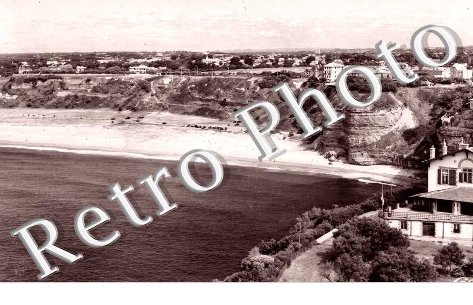 Plage de la Chambre d'Amour vue du Haut du Phare