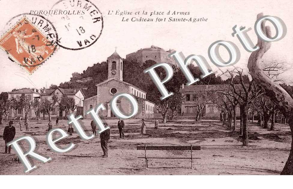 L'Eglise, la Place d'Armes et le Chateau Fort Sainte Agathe
