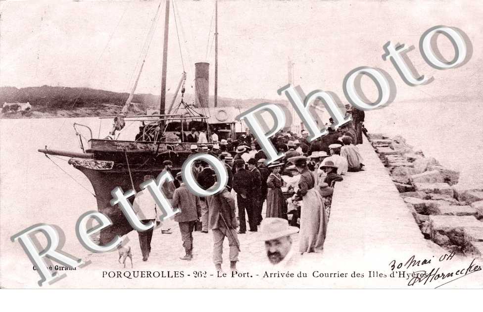 arrivee du courrier des iles d'Hyeres