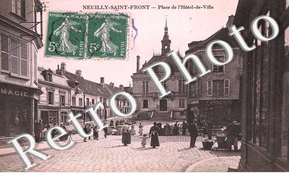 PLACE DE L'HOTEL DE VILLE